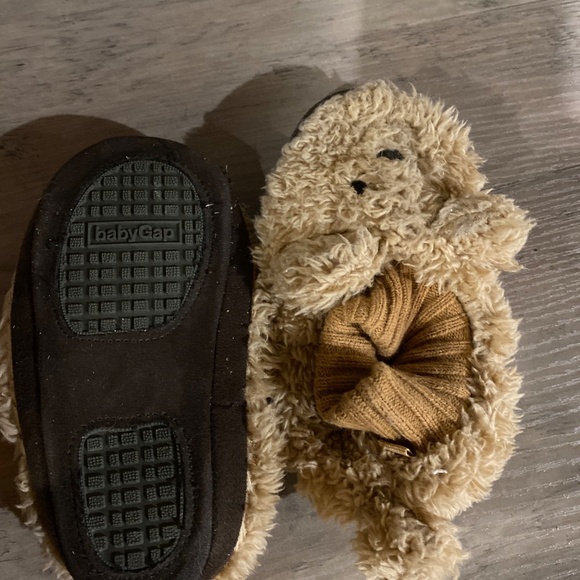 babyGap Cozy Bear Slippers - Picture 2 of 3